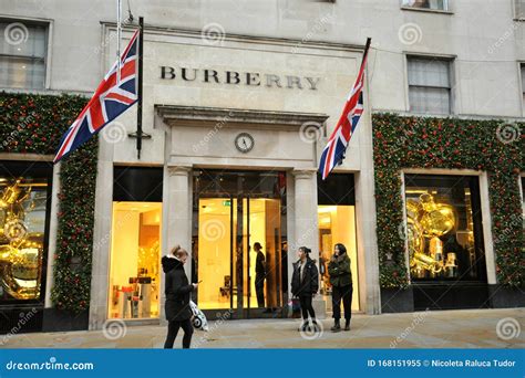 is burberry cheaper in london|burberry factory outlet london.